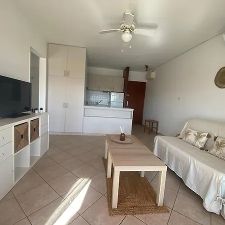 Port Camargue – Bel Climatisé Avec Vue Mer, Terrasse Parking – 4 Personnes * Le Grau-du-Roi