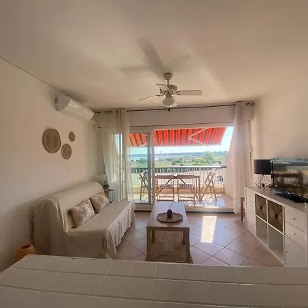 Port Camargue - Bel Climatise Avec Vue Mer, Terrasse Parking - 4 Personnes
