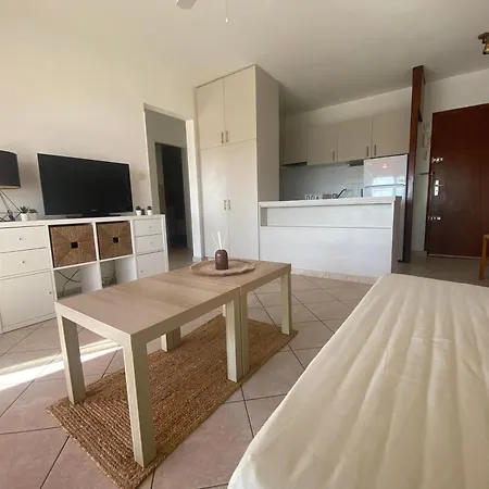 Appartement Port Camargue - Bel Climatise Avec Vue Mer, Terrasse Parking - 4 Personnes Le Grau-du-Roi