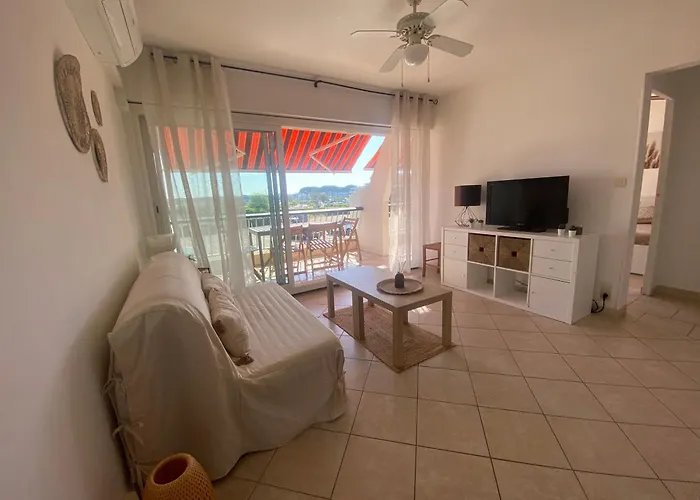 Port Camargue - Bel Climatise Avec Vue Mer, Terrasse Parking - 4 Personnes * Le Grau-du-Roi
